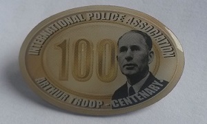 100jahre-troop